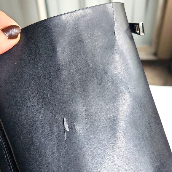 Sorial New York Expandable Shoulder Tote in Black and Gray - Picture 13 of 17